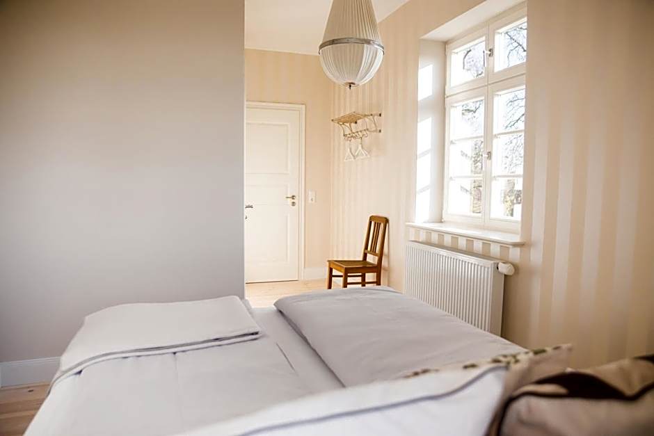 Gutshaus Volzrade Hotel & Ferienwohnungen in Elbnähe