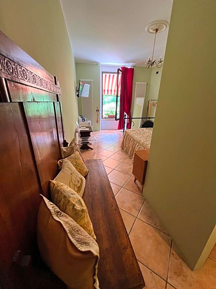 The Tower Of The Old King