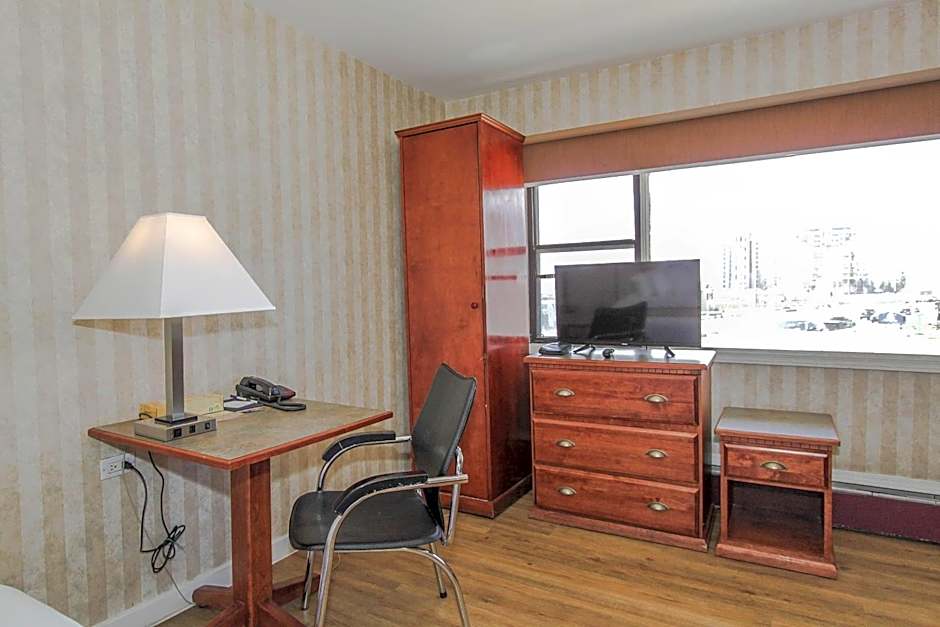 Canadas Best Value Inn Calgary Chinook Station