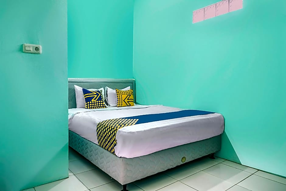 OYO Life 1889 Mbuahpage