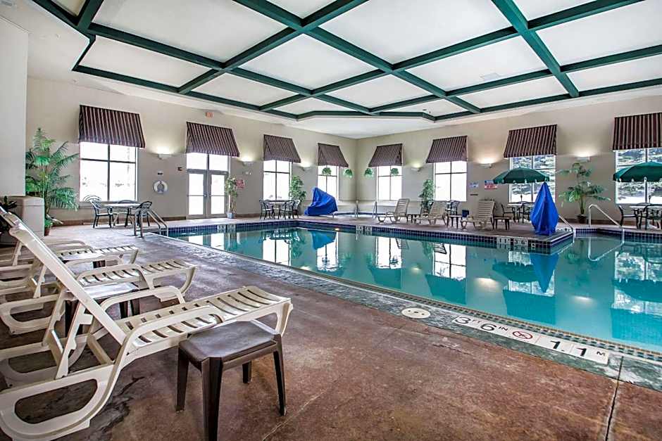 Comfort Suites Madison West - Middleton