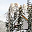 Emerald Lake Lodge