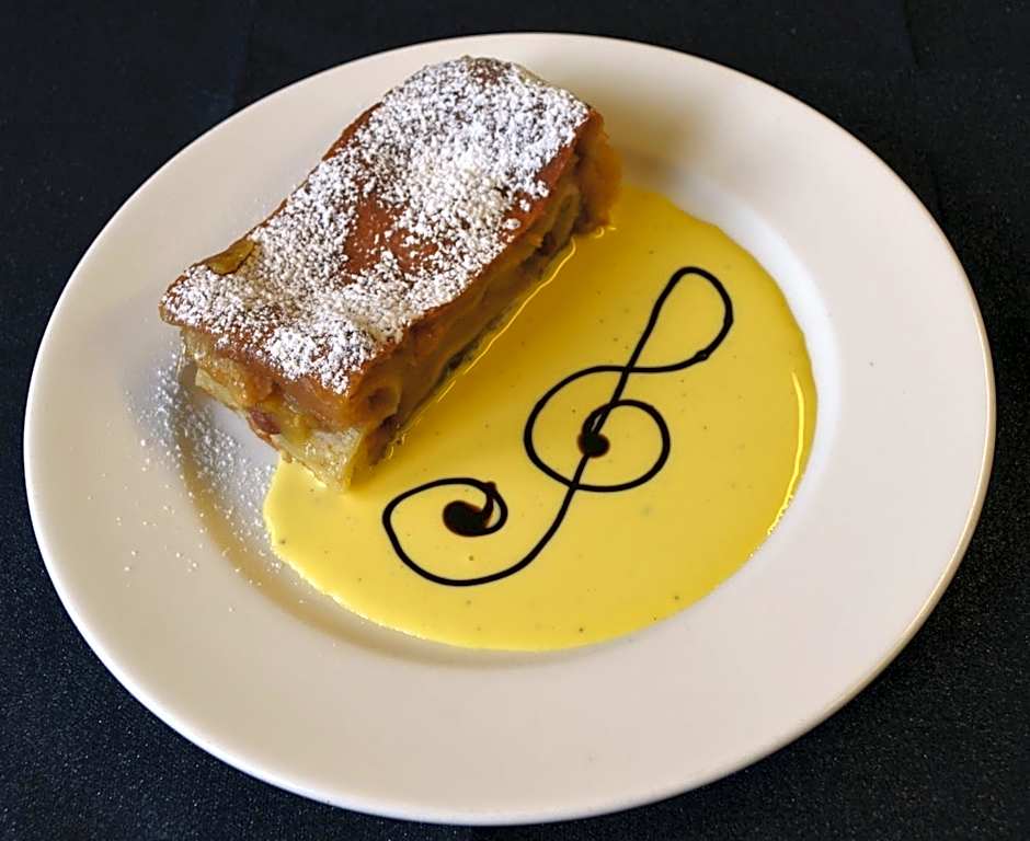 Rifugio Capanna Passo Valles