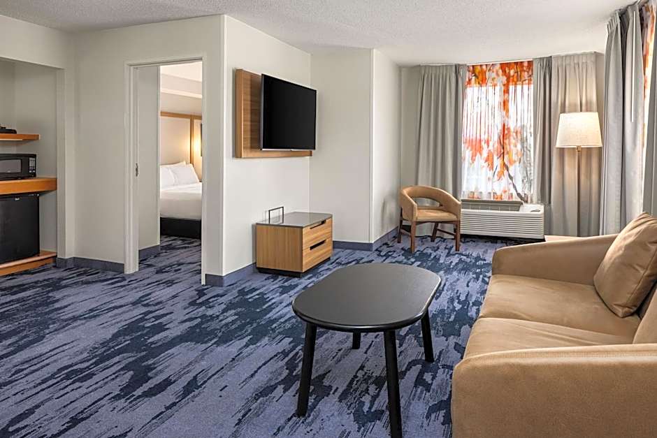 Fairfield Inn & Suites by Marriott Columbus East