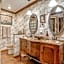 The Gallery House Boutique Hotel