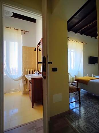 Double or Twin Room with Garden View