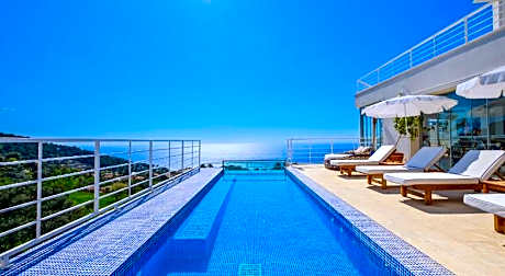 Highclere Hotel & Spa