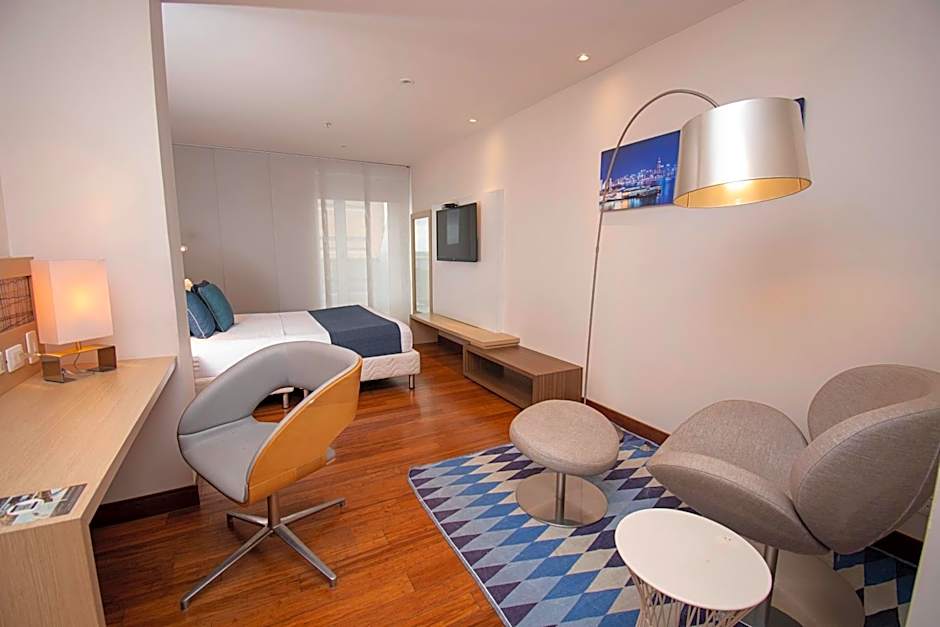 Cosmos Pacifico Hotel