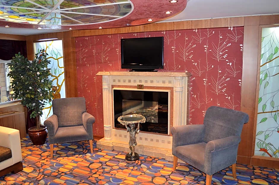 Yuksel Hotel