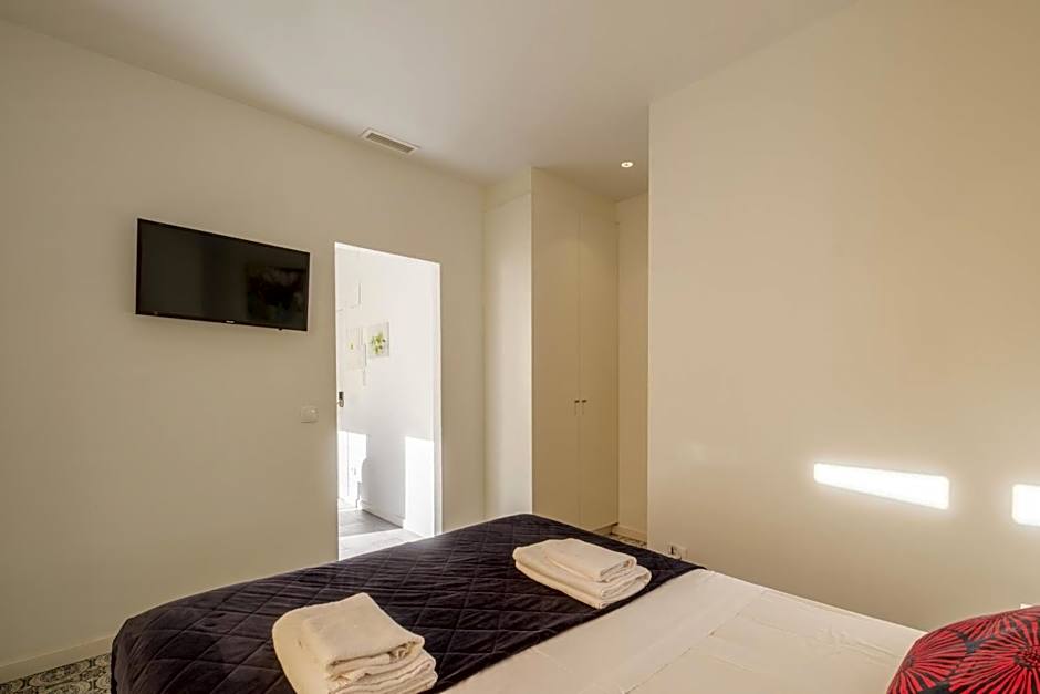 Gorgeous Apt with a Large Private Terrace
