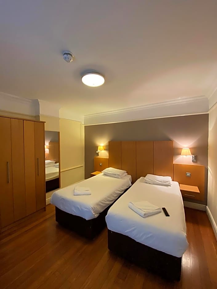 Buckingham Hotel