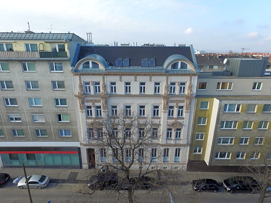4 Beds and More Vienna Apartments
