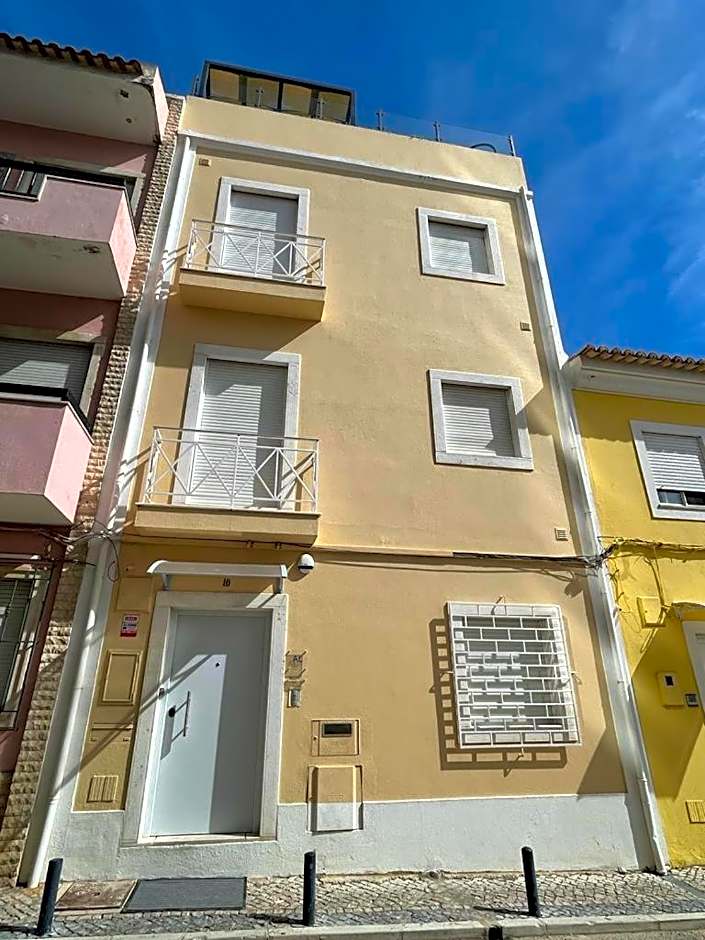 Sunny, The House - AL