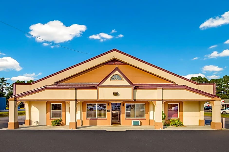 Red Roof Inn Santee