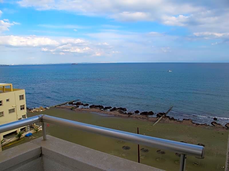 Flamingo Beach Hotel