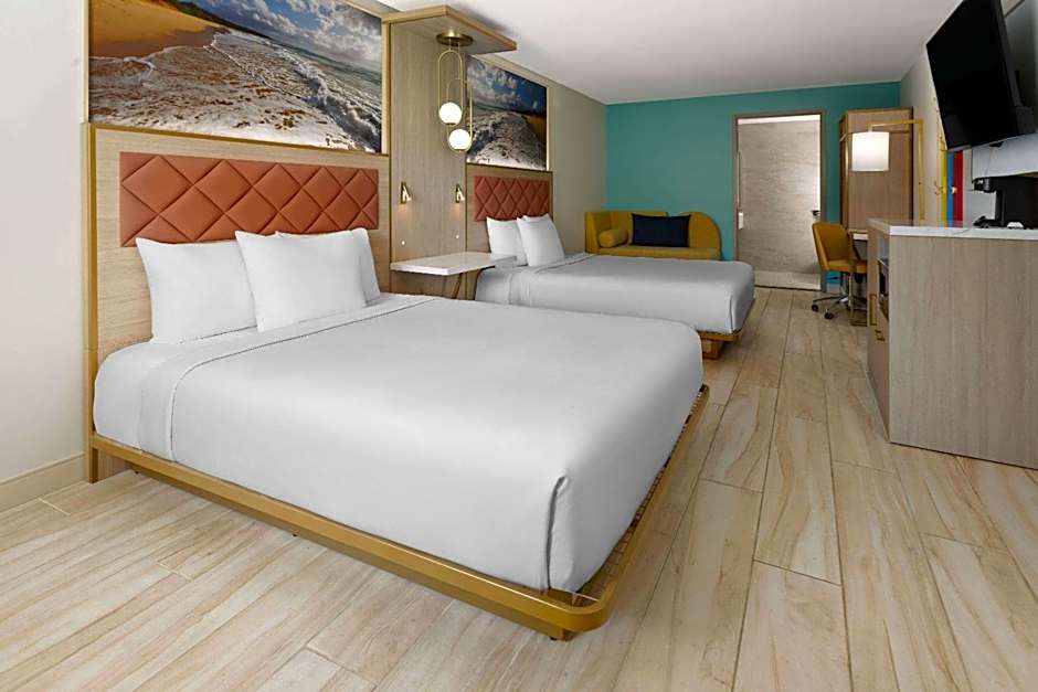 The Vibes Hotel, Trademark Collection by Wyndham