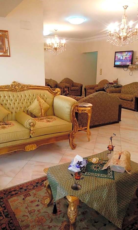 Al Tajouri Apartment in Cairo