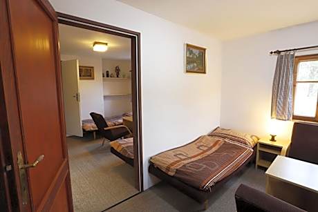 Quadruple Room with Bathroom