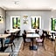 Tulip Hotels & Residences Warsaw Targowa