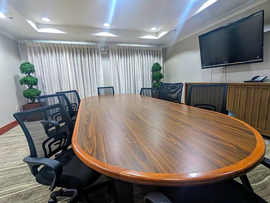 Staybridge Suites Indianapolis-Fishers Hotel By IHG