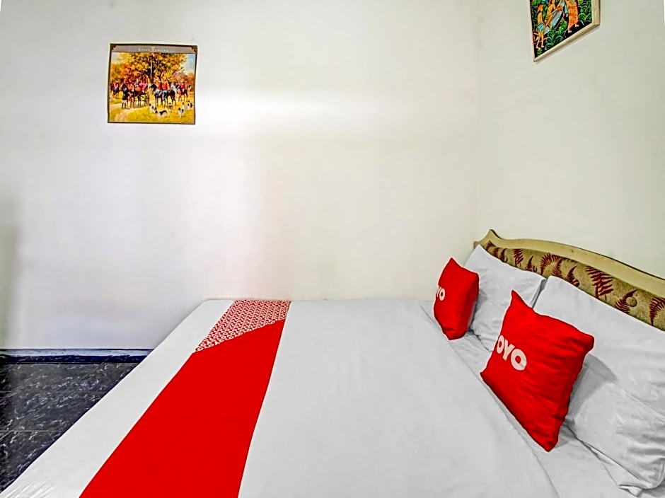 OYO 90077 Live Homestay