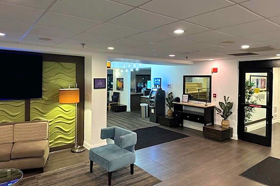 Sleep Inn & Suites Memphis Southeast
