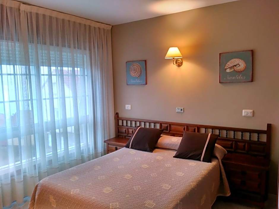 Photo 1 of 7 of Double Room