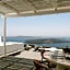 Aqua Luxury Suites Santorini