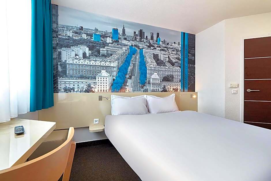 B&B Hotel Warszawa-Okęcie