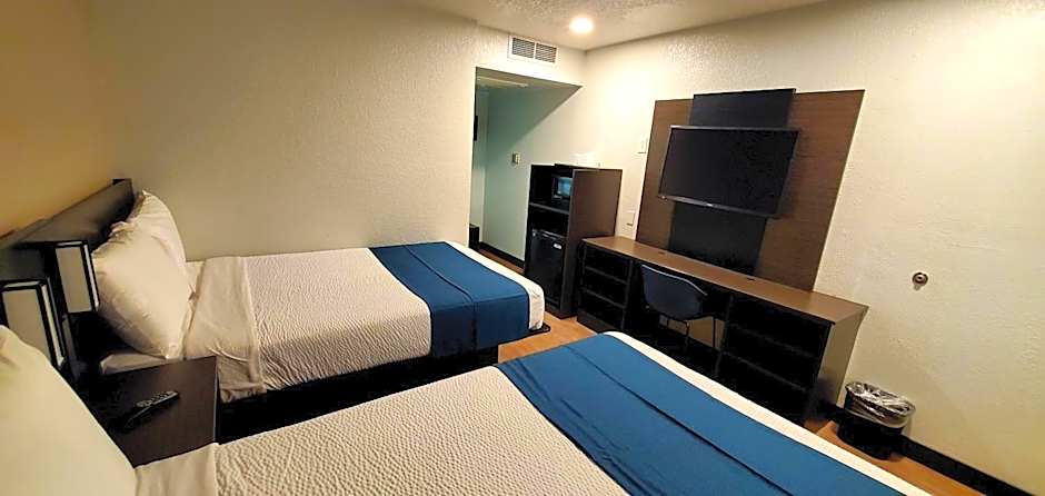 Motel 6-Palmdale, CA