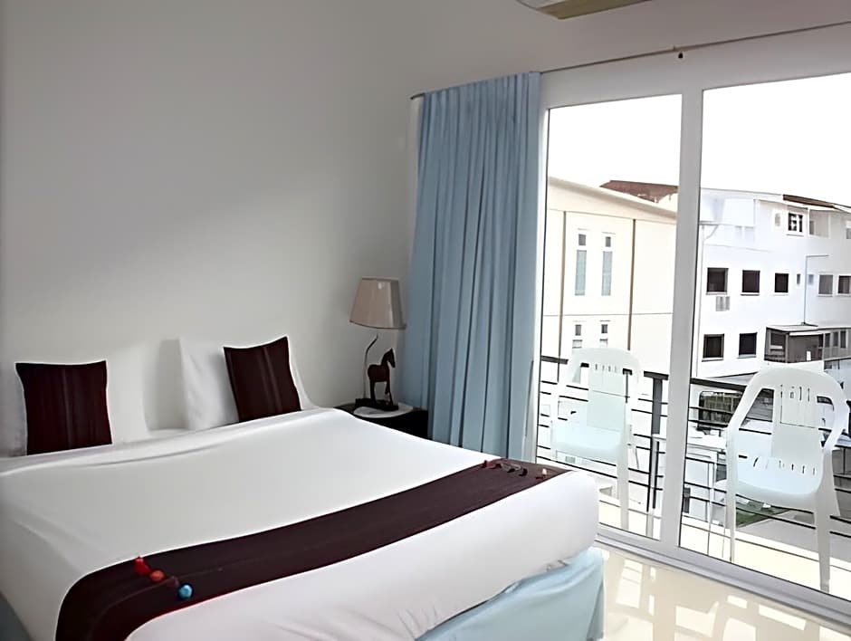 Photo 1 of 18 of Superior 1 Double Bed