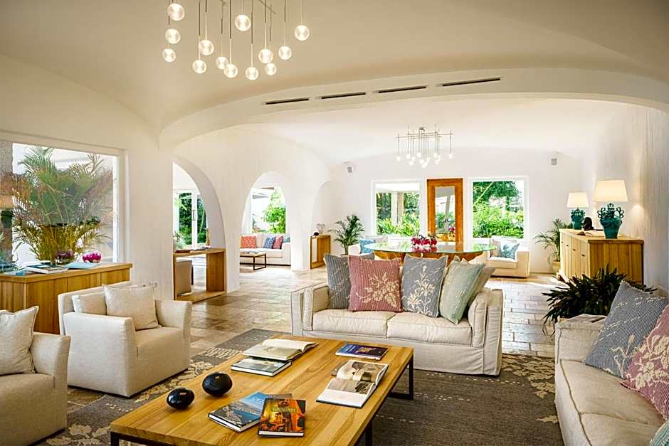 Sant Efis Hotel