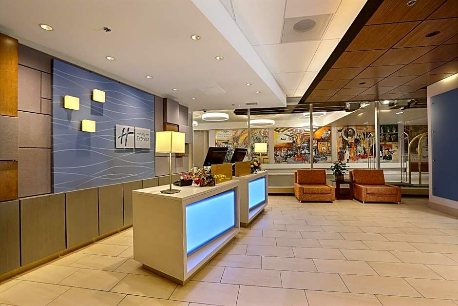 Holiday Inn Express Denver Downtown By IHG