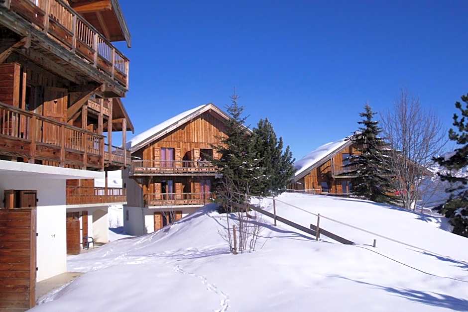 Résidence Néméa Les Chalets Des Cîmes