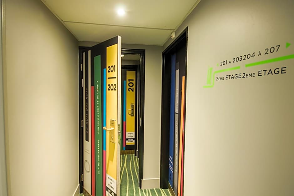 Ibis Styles Paris Tolbiac Bibliotheque