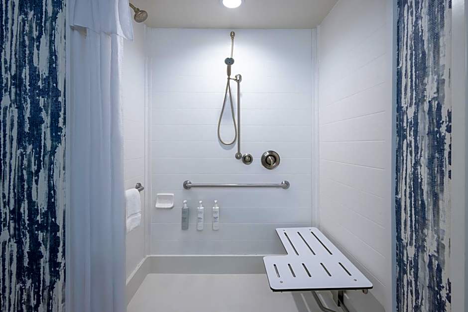 Home2 Suites by Hilton Greenville Downtown