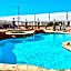 La Quinta Inn & Suites by Wyndham Dallas Grand Prairie South