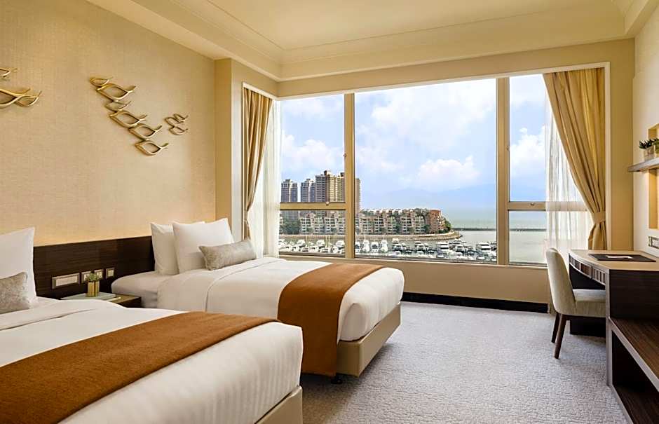Photo 1 of 4 of Deluxe 2 Twin Beds, Sea View