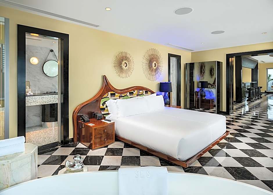 Sls South Beach Hotel