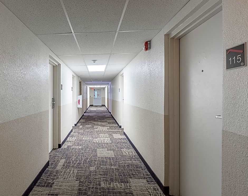 Red Roof Inn Lancaster - Strasburg