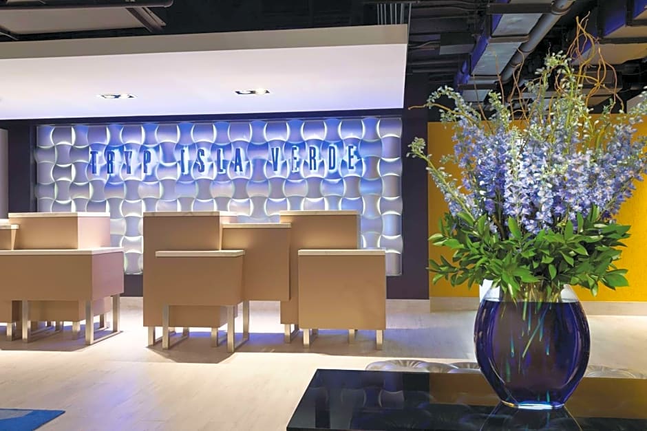 TRYP by Wyndham Isla Verde