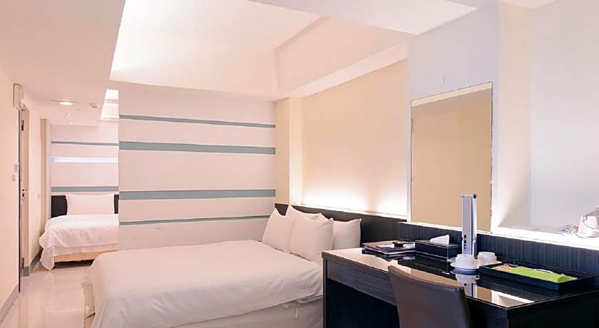 Kiwi Express Hotel - Kaohsiung Station
