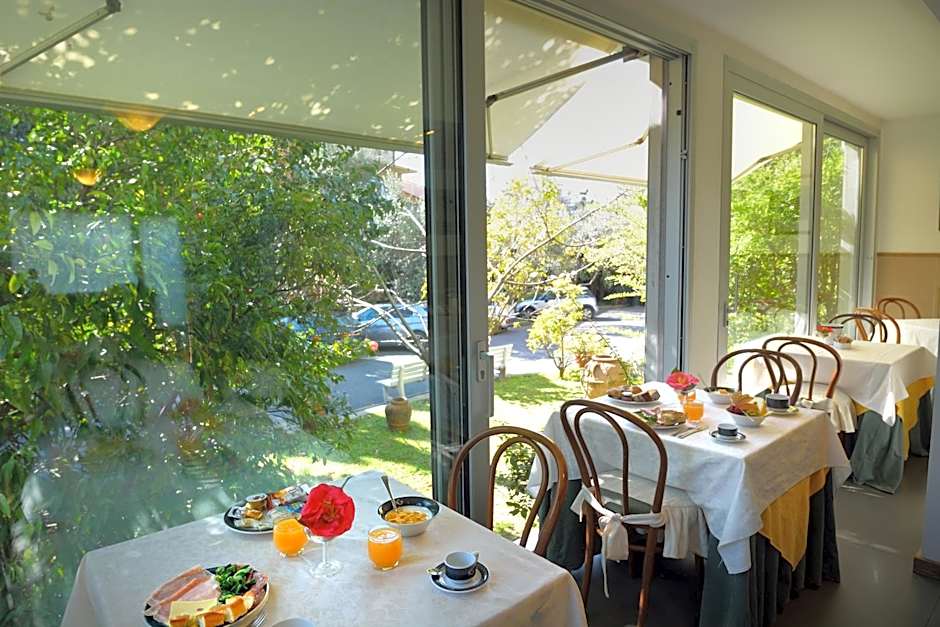 Hotel Ghironi