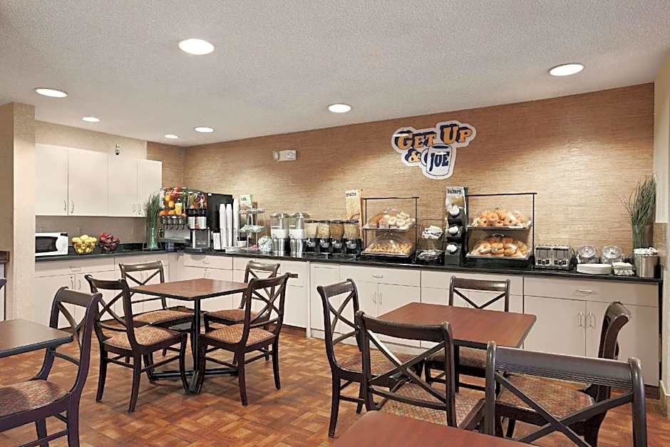 Microtel Inn & Suites By Wyndham Bwi Airport Baltimore