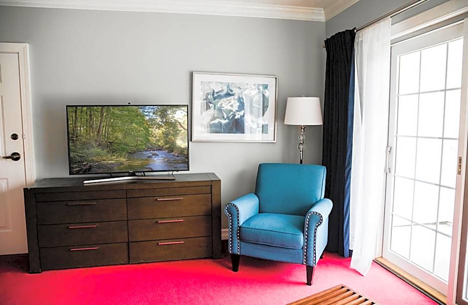 Inn at Taughannock Falls
