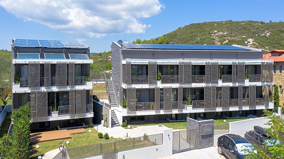 Eco Green Residences & Suites PC