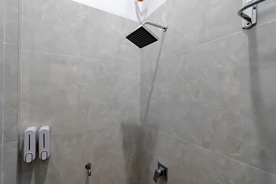 RedDoorz Syariah @ Tanggeung