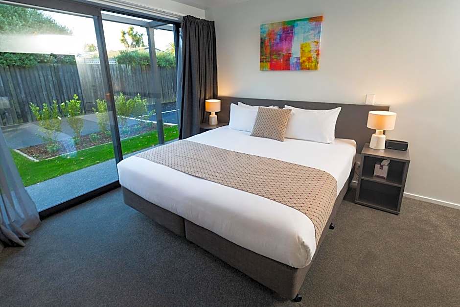 Carnmore Hagley Park