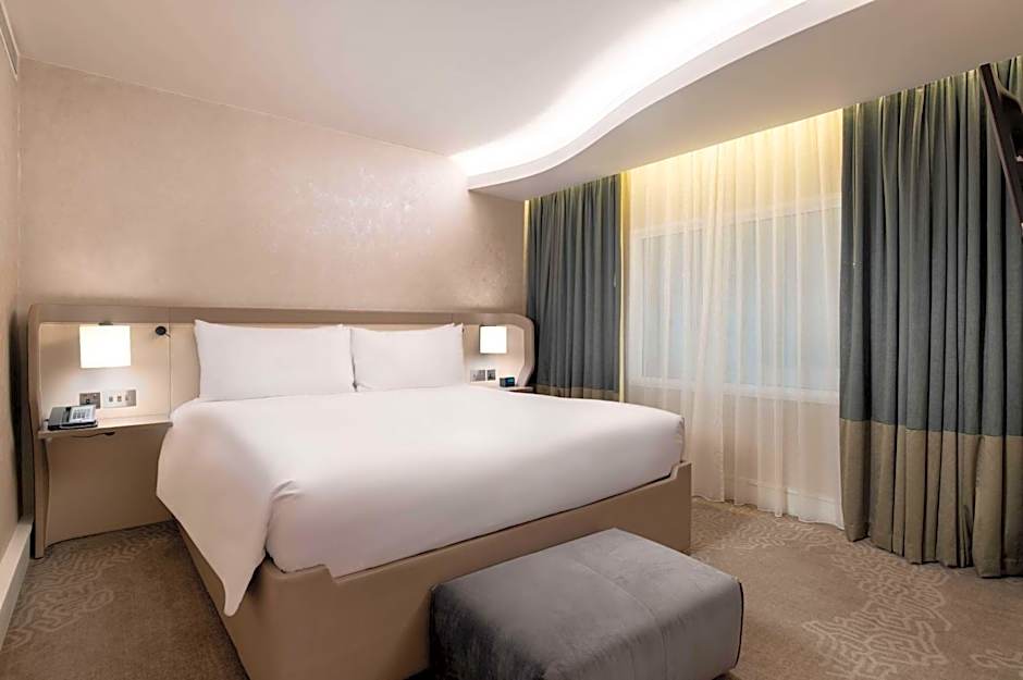 Hilton London Heathrow Airport