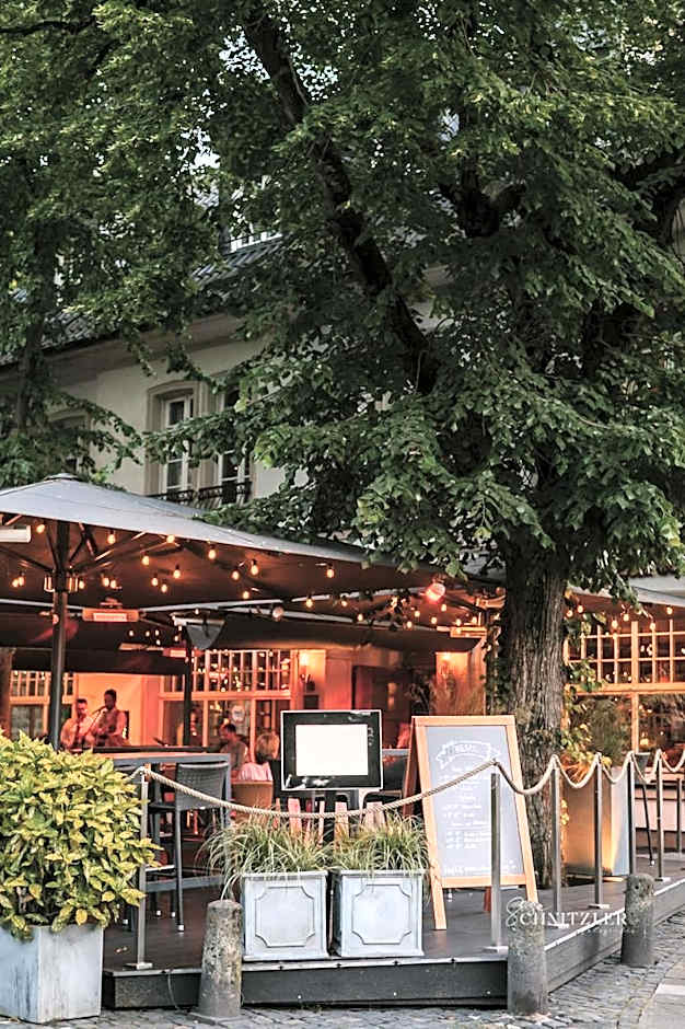 Hotel "Schloss Friedestrom"